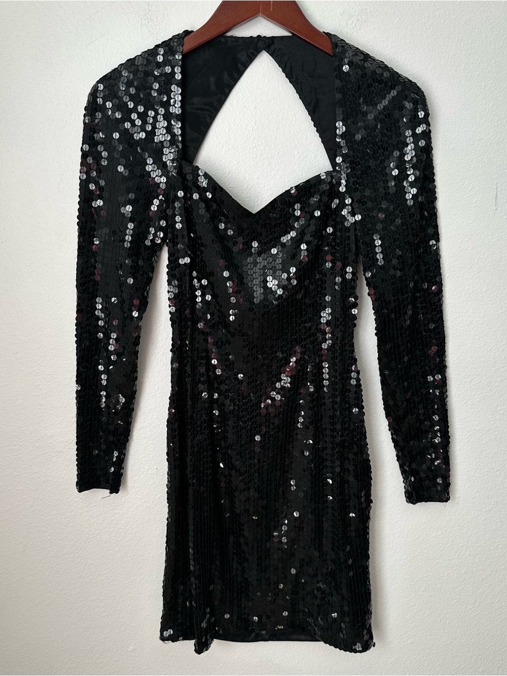 Vintage Cache Black Sequin Long-Sleeve Party Dress